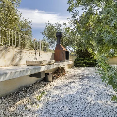 Mas De L' Anneta Ferienhaus *