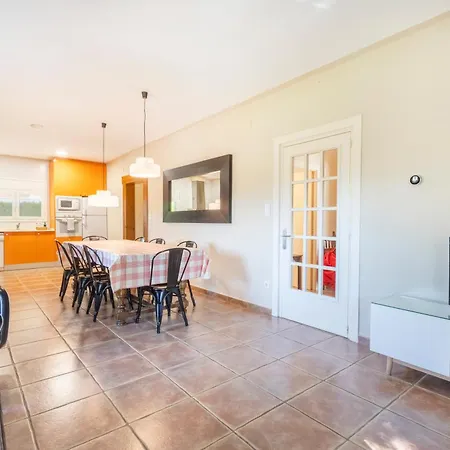 בית כפרי Mas De L' Anneta *